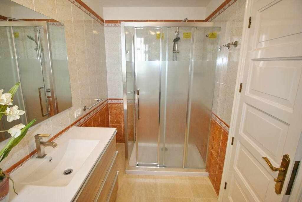 Parque Santiago 1 Villa114 Tenerife Rental & Sales Playa de las Americas  Bagian luar foto